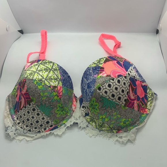 3-VICTORIA’S SECRET BRAS - Picture 15 of 15